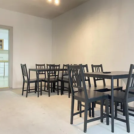 Apartman Sad181 - Zentrale Monteurwohnung