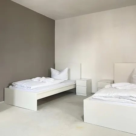 Apartman Sad181 - Zentrale Monteurwohnung