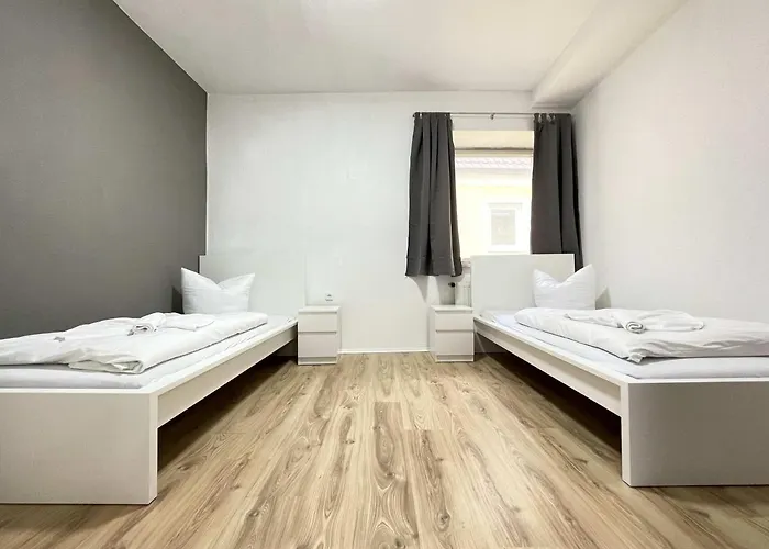 Apartman Sad181 - Zentrale Monteurwohnung *