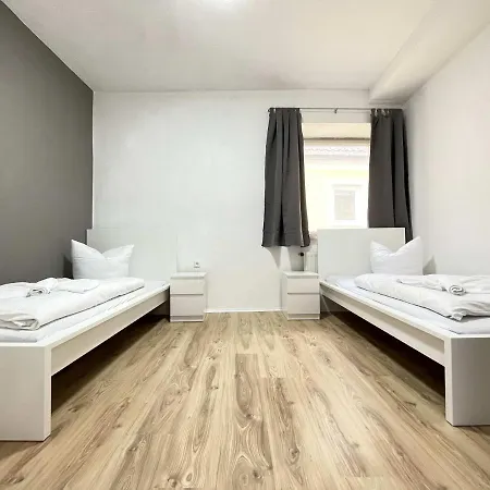 Appartamento Sad181 - Zentrale Monteurwohnung *